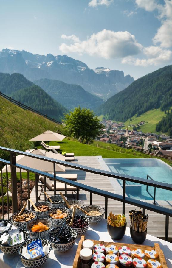 Luxury Spa Chalet Lum D'Or Σέλβα ντι Βαλ Γκαρντένα Εξωτερικό φωτογραφία